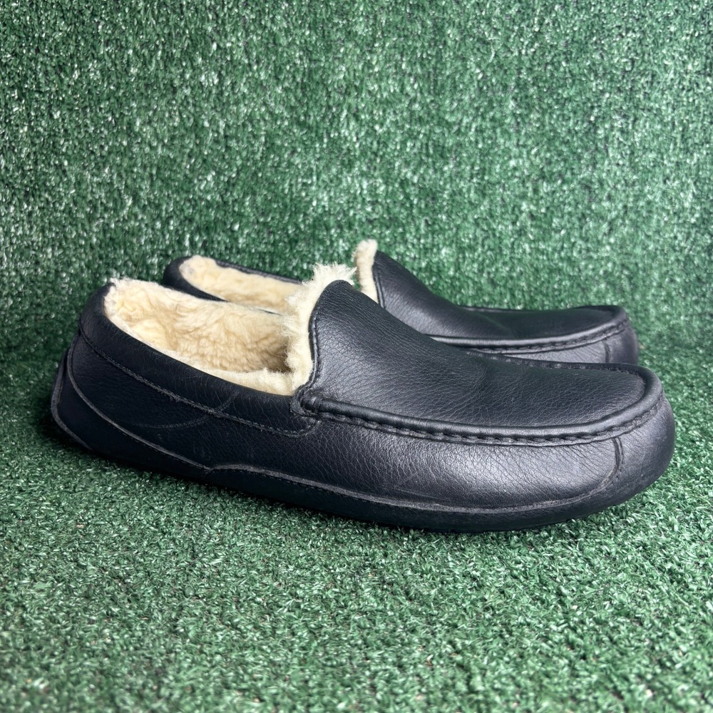 UGG Ascot Leather Shearling Lined Comfort Loafer Slipper Black Mens Size 12